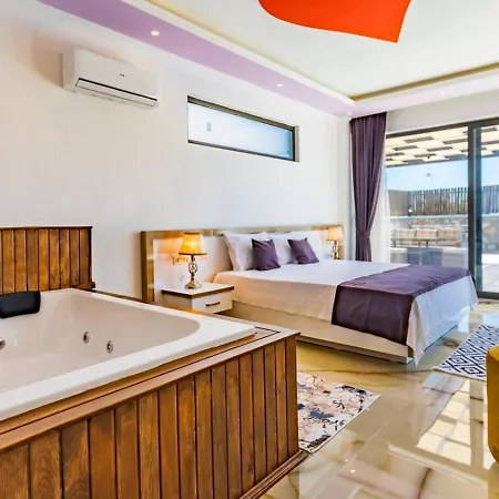 çavdır 2 Bedroom Secluded With Private Pool Hot Tub Kalkan