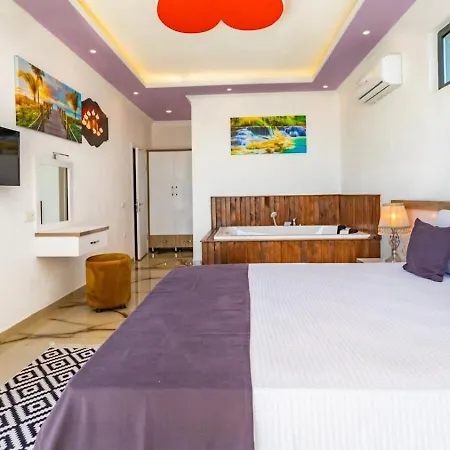 çavdır 2 Bedroom Secluded With Private Pool Hot Tub *