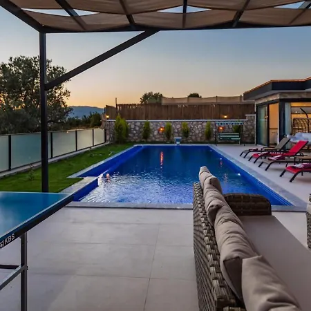 çavdır 2 Bedroom Secluded With Private Pool Hot Tub Kalkan