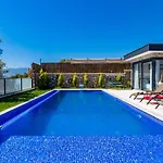 Cavdir 2 Bedroom Secluded With Private Pool Hot Tub * Kalkan