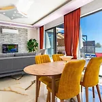 Cavdir 2 Bedroom Secluded With Private Pool Hot Tub Kalkan