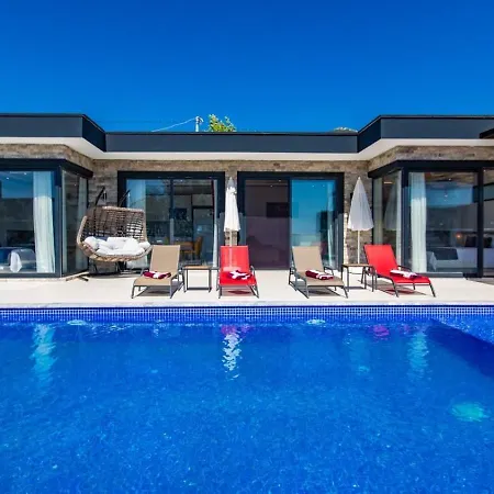 Cavdir 2 Bedroom Secluded With Private Pool Hot Tub 别墅