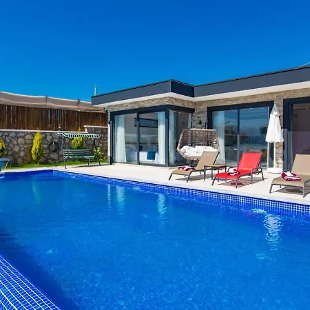 빌라 Cavdir 2 Bedroom Secluded With Private Pool Hot Tub 칼칸