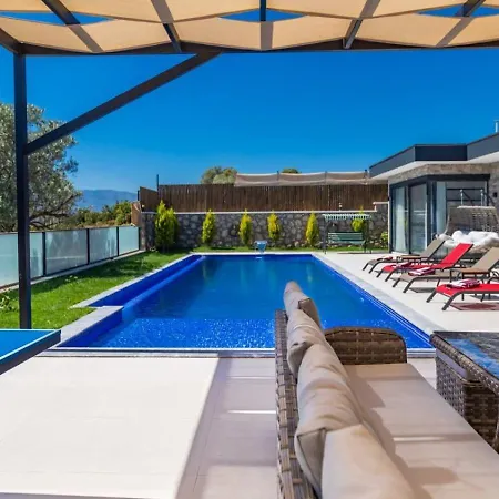 빌라 Cavdir 2 Bedroom Secluded With Private Pool Hot Tub
