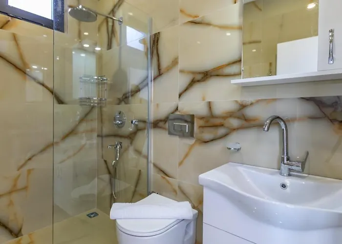 Cavdir 2 Bedroom Secluded With Private Pool Hot Tub *
